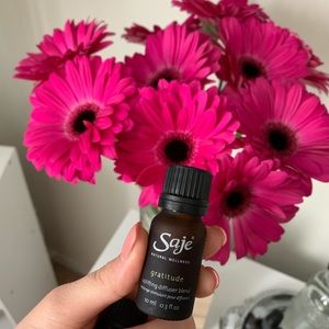 🌸2 Brand New Saje Diffuser Blends🌸